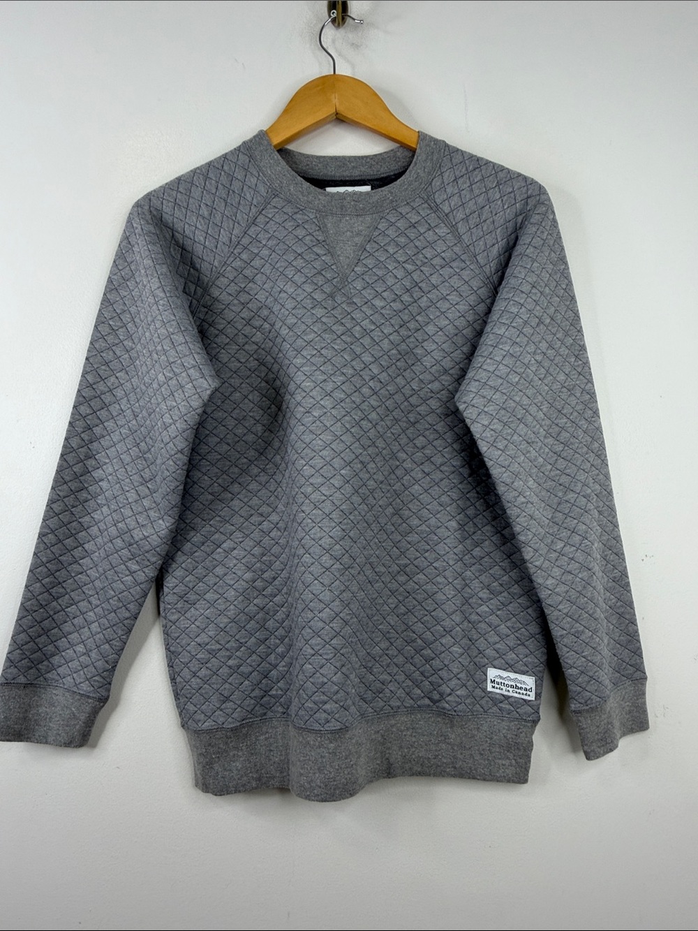 Muttonhead Sweatshirt Womens Medium Gray Quilted Jersey Crew Neck Pullover